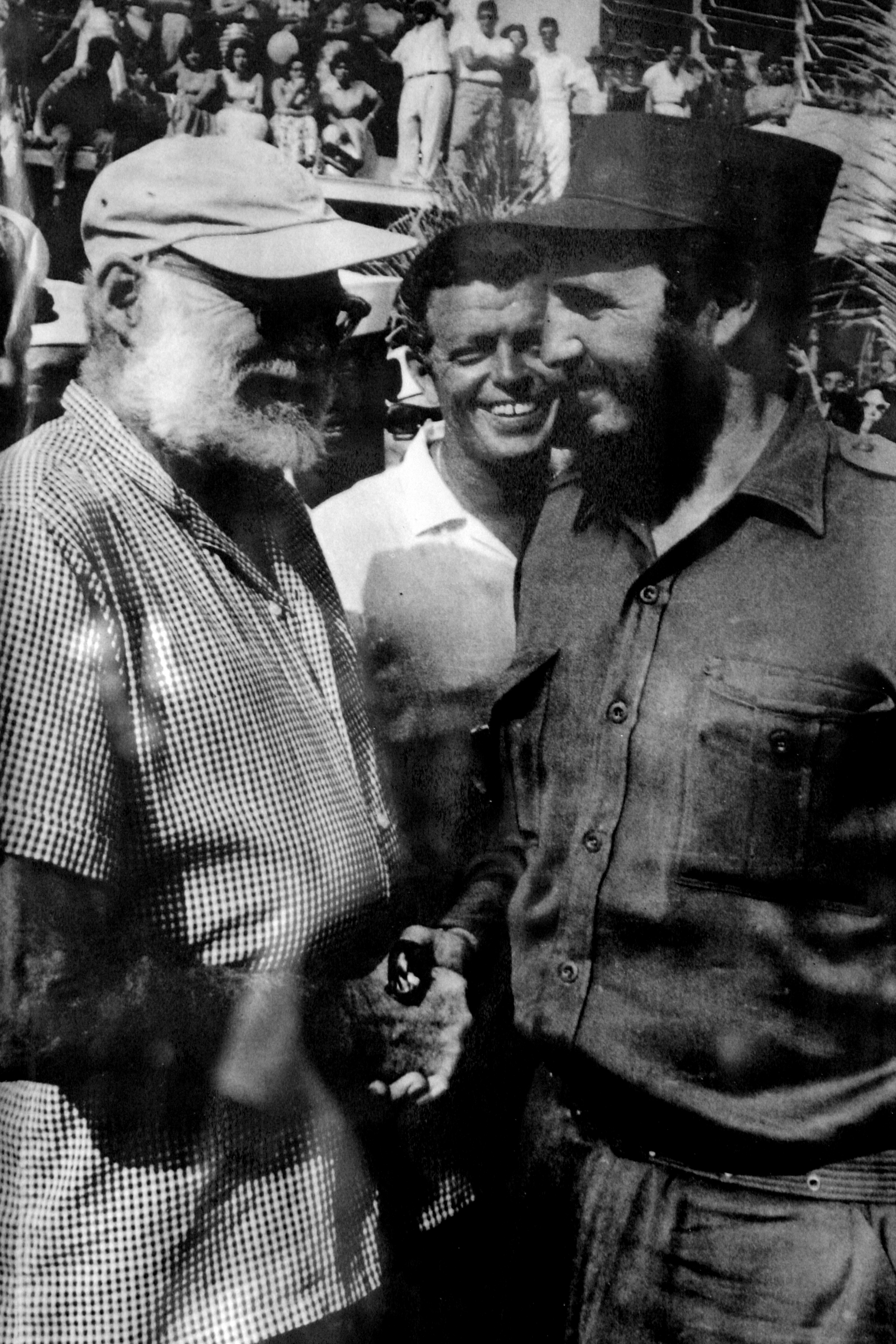 헤밍웨이와 피델 카스트로.jpg